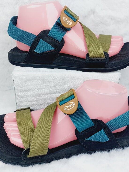Chaco Men’s Avocado Teal blue Lowdown Adjust Strap Trekking Sandal Size 8